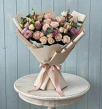 Букет цветов из:  Розы и Лизиантусы #REPLACE_PRED# Утевка