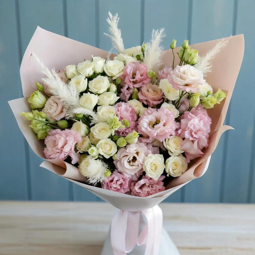 Букет цветов из: Альстромерии и Розы в Утевка