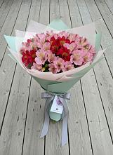Букет цветов из:  Альстромерии в Утевка