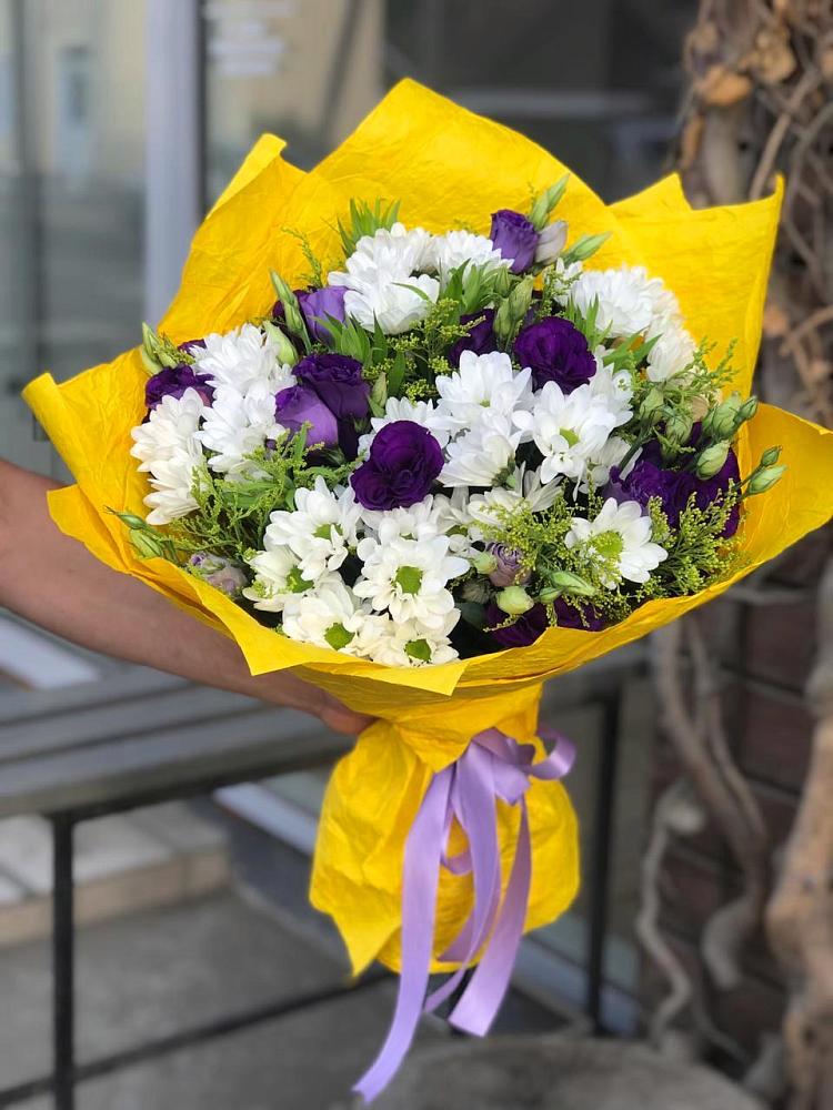 Букет цветов из: Ирисы, Хризантемы и Ромашки в Утевка