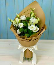 Букет цветов из:  Хризантемы и Лизиантусы #REPLACE_PRED# Утевка