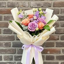 Букет цветов из:  Лизиантусы и Розы #REPLACE_PRED# Утевка