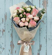 Букет цветов из:  Розы в Утевка