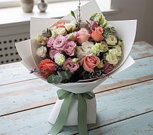 Букет цветов из:  Розы, Лизиантусы и Гвоздики в Утевка